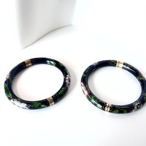 Pair of Vintage Chinese Cloisonné Enamel Floral Hinged Bangles
